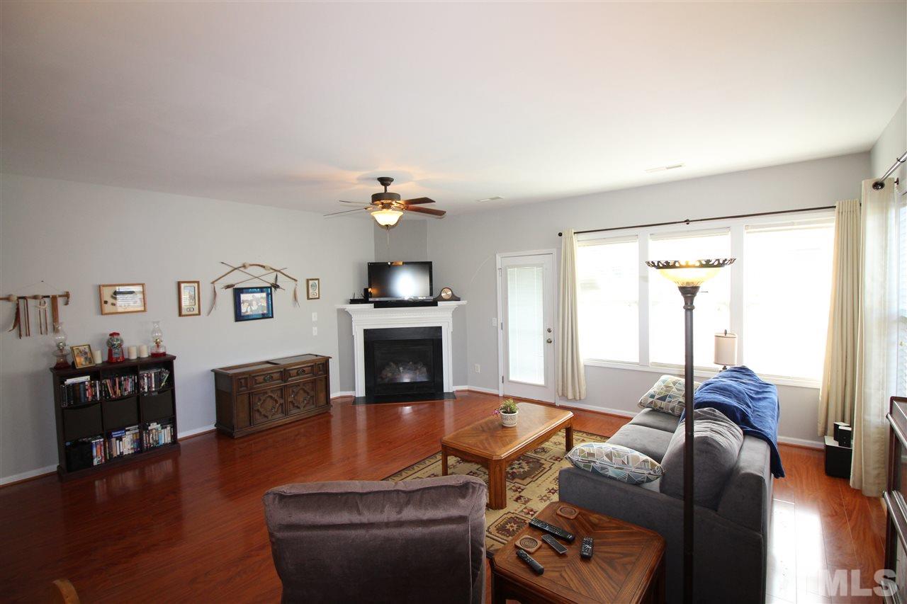2645 Asher View Court Raleigh, NC 27606 - Photo 7 of 17 Gallery Image 7