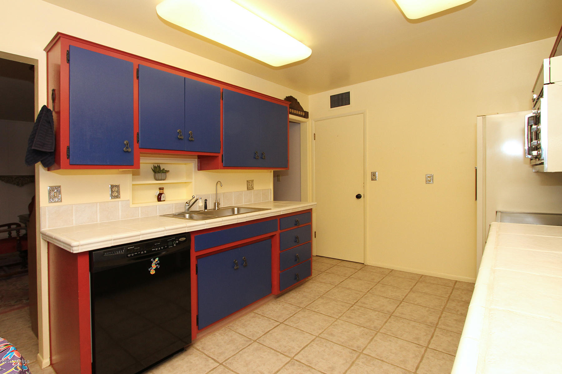 6750 North Wade Road Tucson, AZ 85743 - Photo 11 of 35 Gallery Image 11