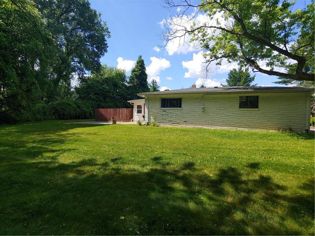 8495 Crown Point Road Indianapolis, IN 46278 - Photo 12 of 46 Gallery Image 12