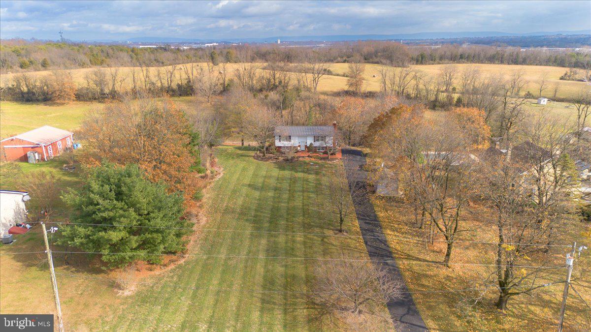 11701 Walnut Point Road Hagerstown, MD 21740 - Photo 43 of 56 Aerial of Front Lawn