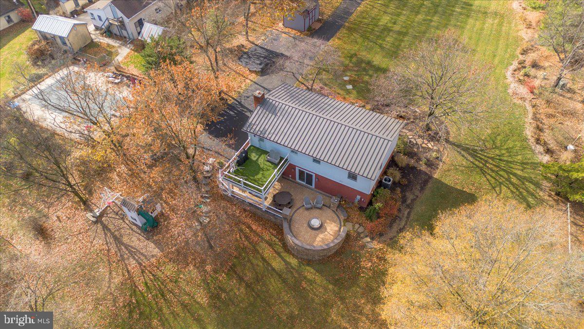 11701 Walnut Point Road Hagerstown, MD 21740 - Photo 47 of 56 a view of outdoor space and yard