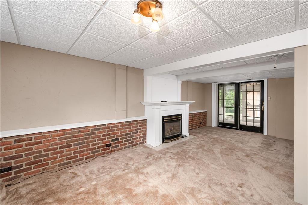 112 Philmar Drive Butler, PA 16002 - Photo 28 of 35