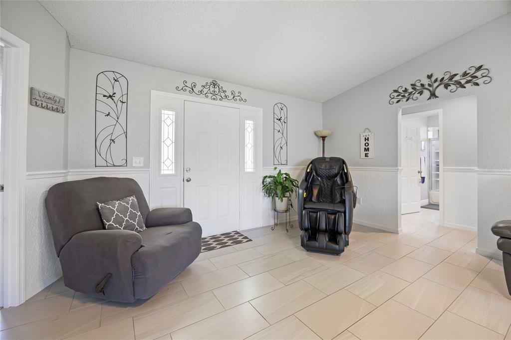 8849 Southwest 116th Place Road Ocala, FL 34481 - Photo 4 of 42 Gallery Image 4