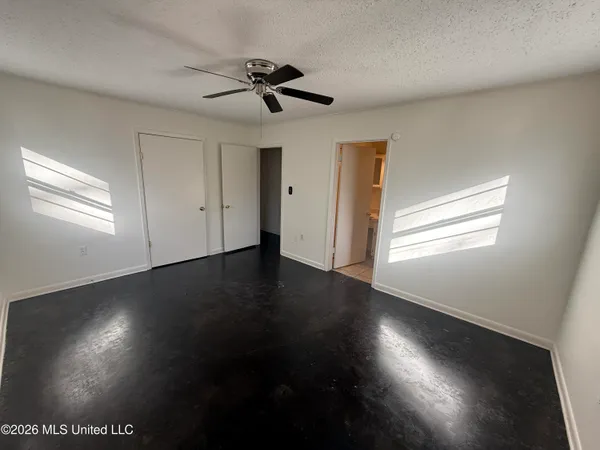 $179,000 | 335 Valley Vista Drive, Unit 335, Jackson, MS 39211