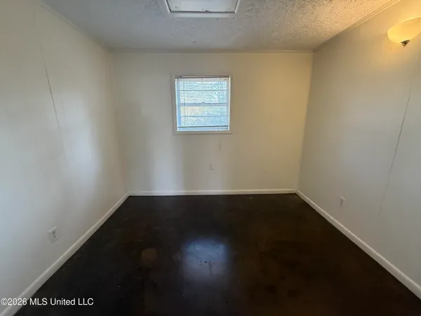 $179,000 | 335 Valley Vista Drive, Unit 335, Jackson, MS 39211