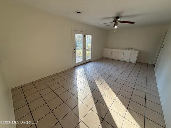 $179,000 | 335 Valley Vista Drive, Unit 335, Jackson, MS 39211