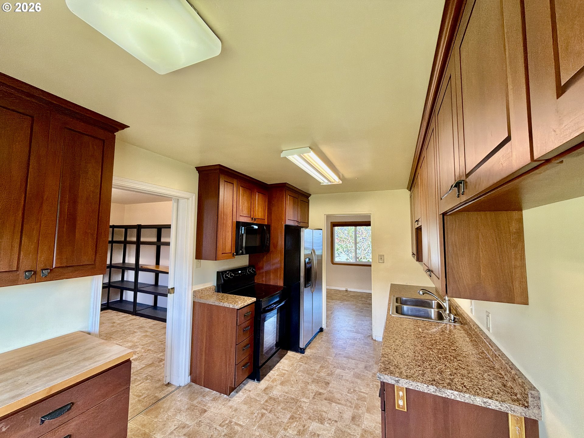 403 Linden Street Brookings, OR 97415 - Photo 17 of 36