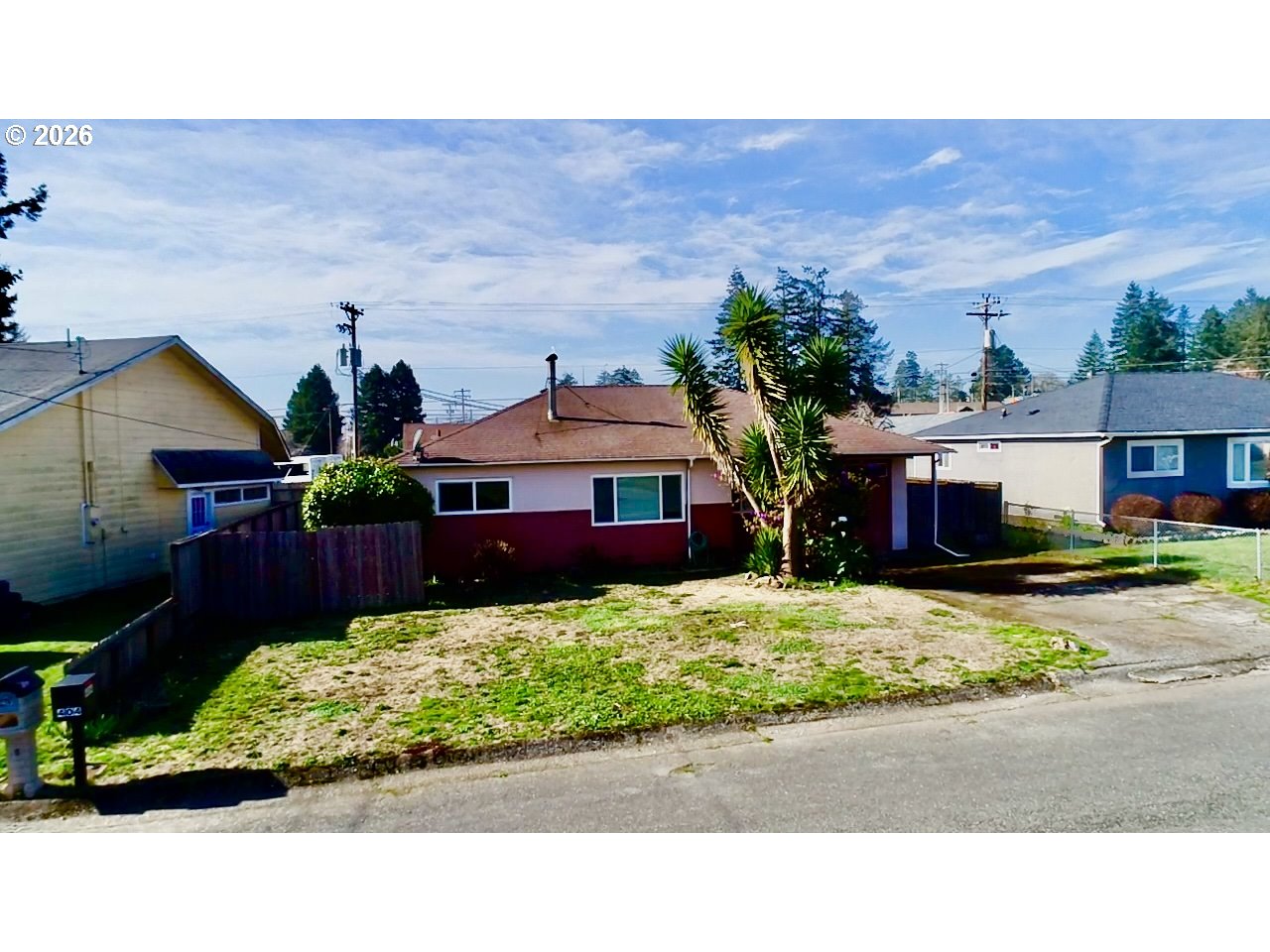 403 Linden Street Brookings, OR 97415 - Photo 3 of 36