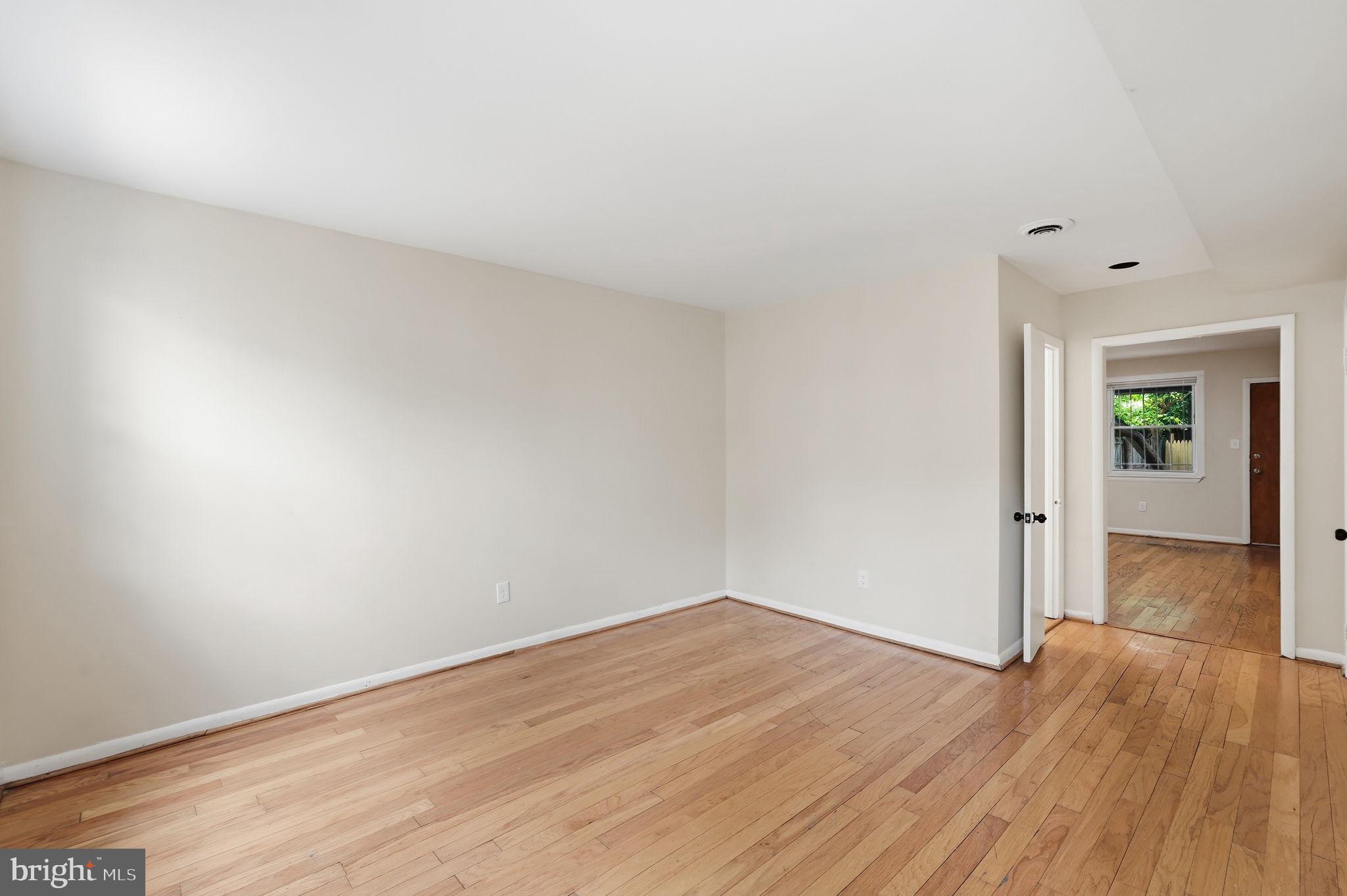 1235 16th Street Northeast Washington, DC 20002 - Photo 21 of 50