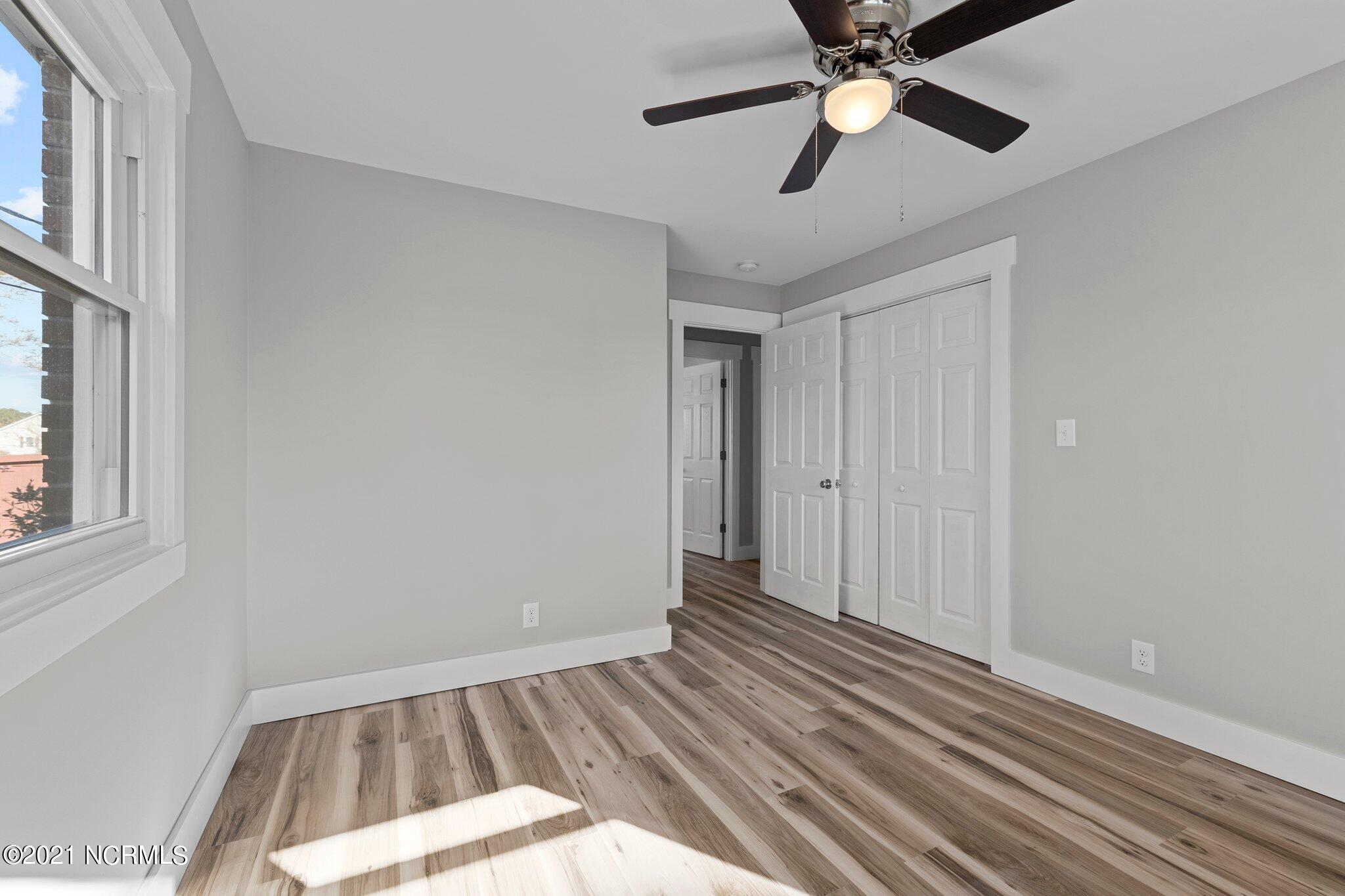 150 Old River Road Beaufort, NC 28516 - Photo 25 of 45 Bedroom 3