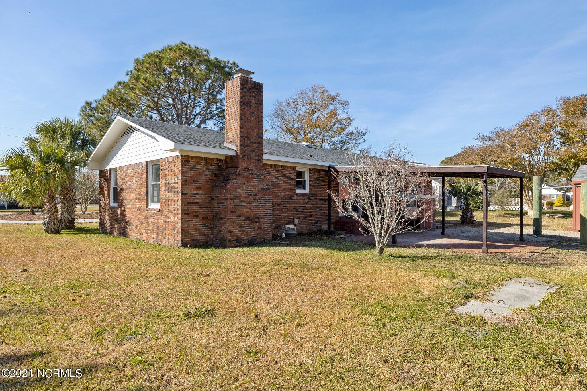 150 Old River Road Beaufort, NC 28516 - Photo 32 of 45 Rear