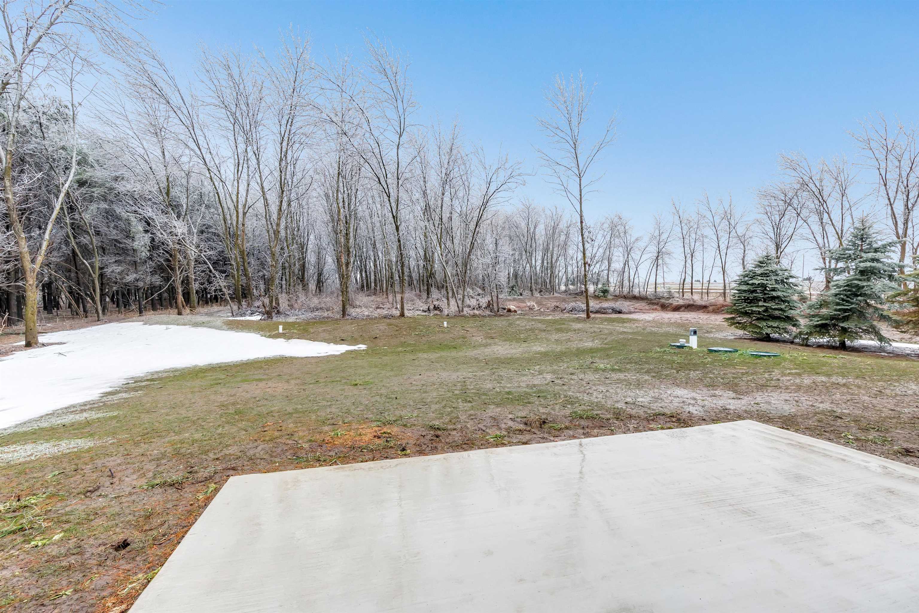 3907 Trappers Bend Court Green Bay, WI 54313 - Photo 29 of 46