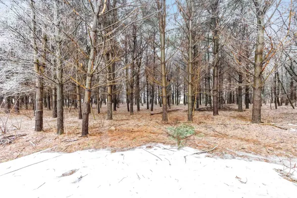 $875,000 | 3907 Trappers Bend Court, Green Bay, WI 54313