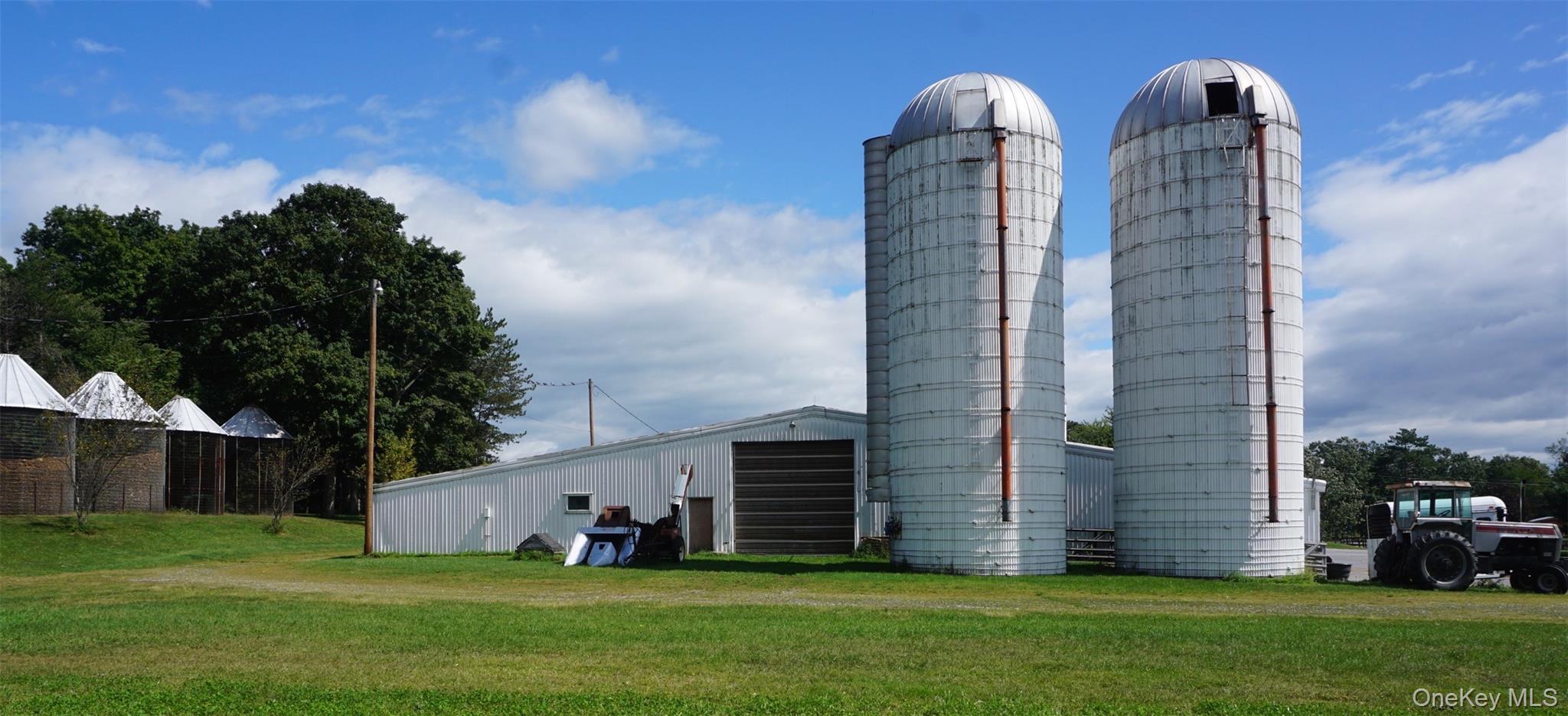 2039 Salt Point Turnpike Salt Point, NY 12578 - Photo 31 of 45 View of property with a garage