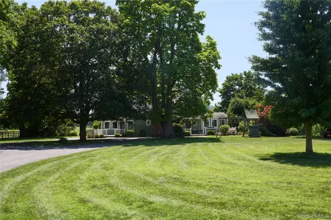 $3,500,000 | 2039 Salt Point Turnpike, Salt Point, NY 12578