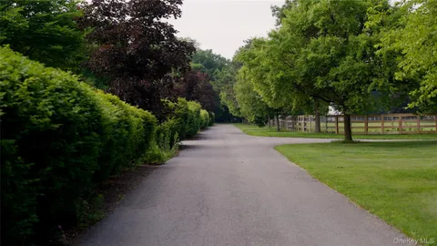 $3,500,000 | 2039 Salt Point Turnpike, Salt Point, NY 12578