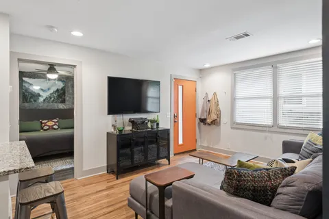 $325,000 | 204 B Lutie Street, Nashville, TN 37210