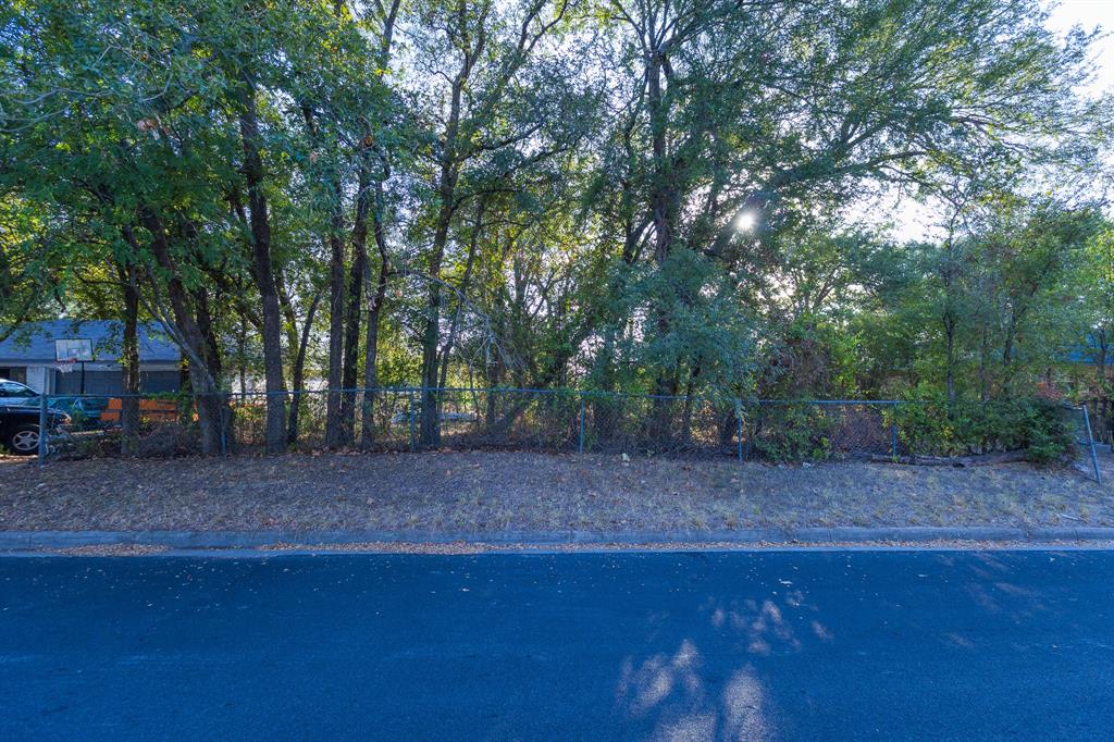 1122 Timberline Street Bellmead, TX 76705 - Photo 27 of 28 Additional content