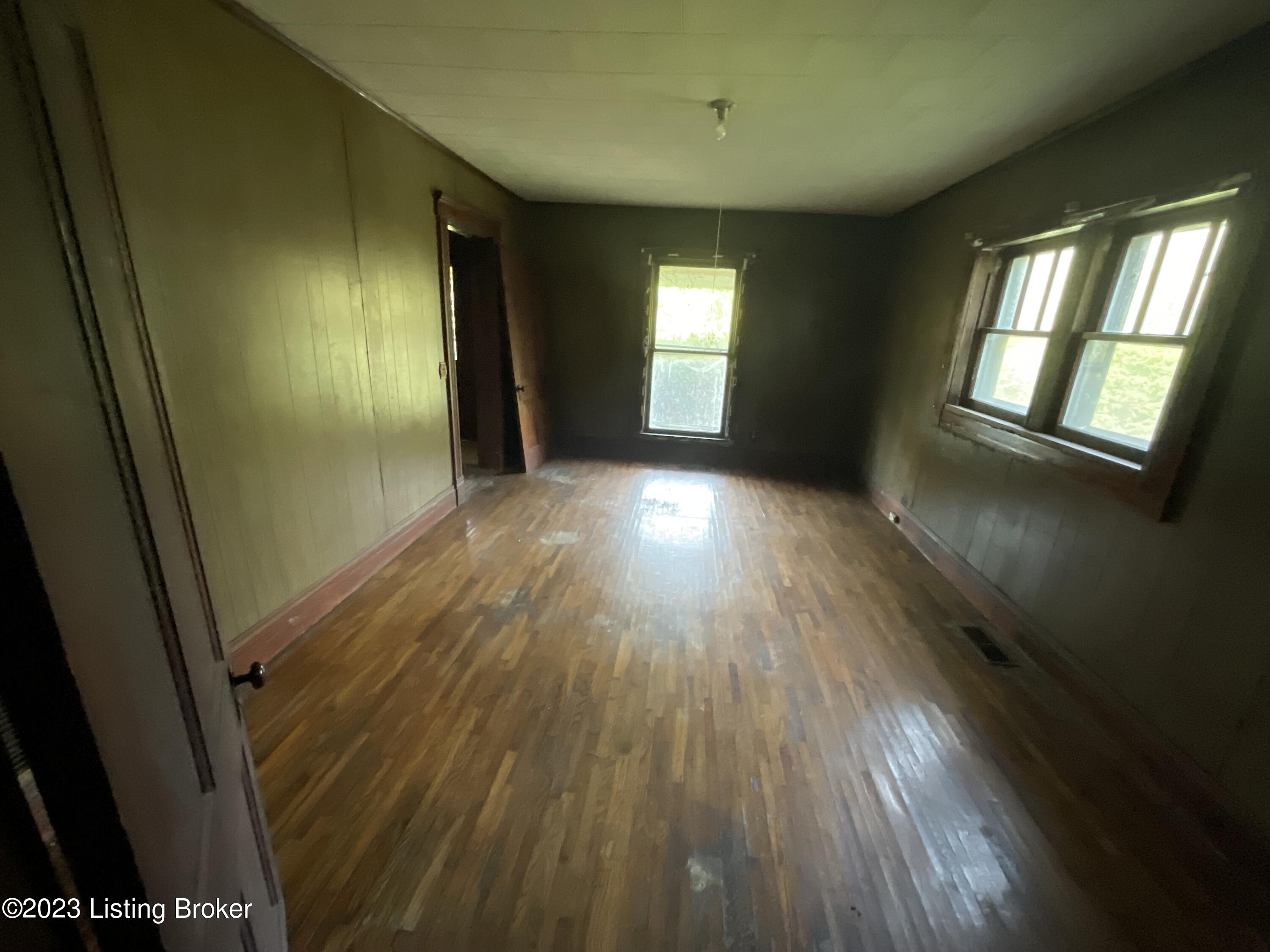 1293 Locust Road Milton, KY 40045 - Photo 12 of 34 IMG_1390