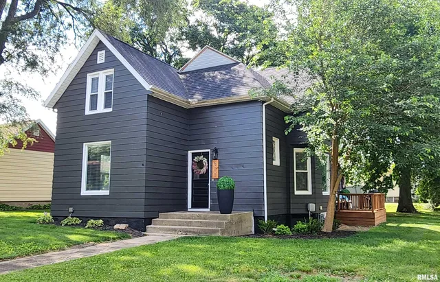 $195,000 | 600 East Jefferson Street, Washington, IL 61571