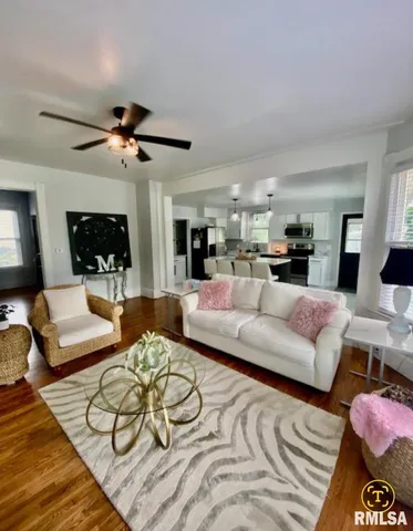 $195,000 | 600 East Jefferson Street, Washington, IL 61571