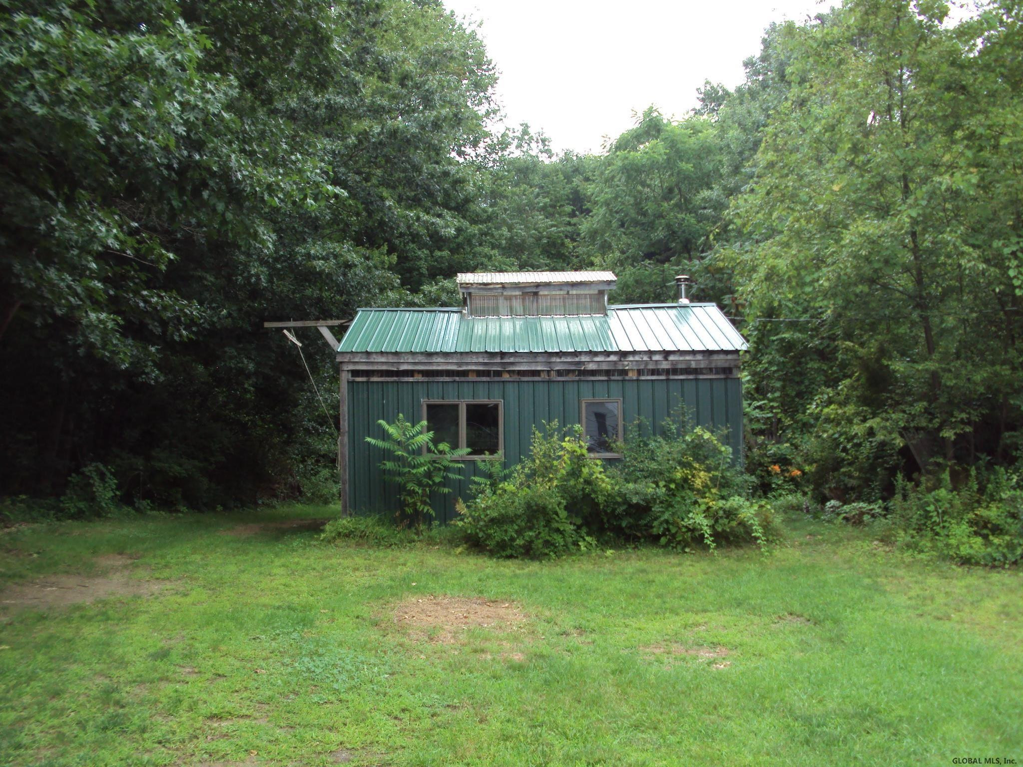 148 River Road Pittstown, NY 12094 - Photo 12 of 48 Photo 12