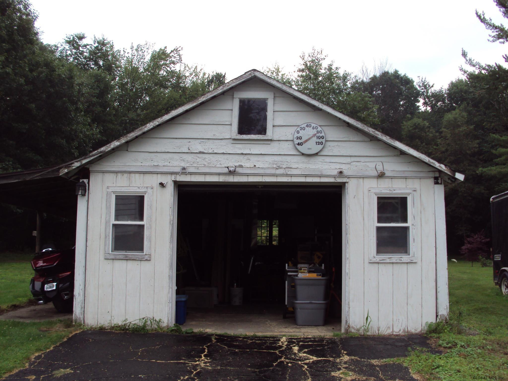 148 River Road Pittstown, NY 12094 - Photo 9 of 48 Photo 9