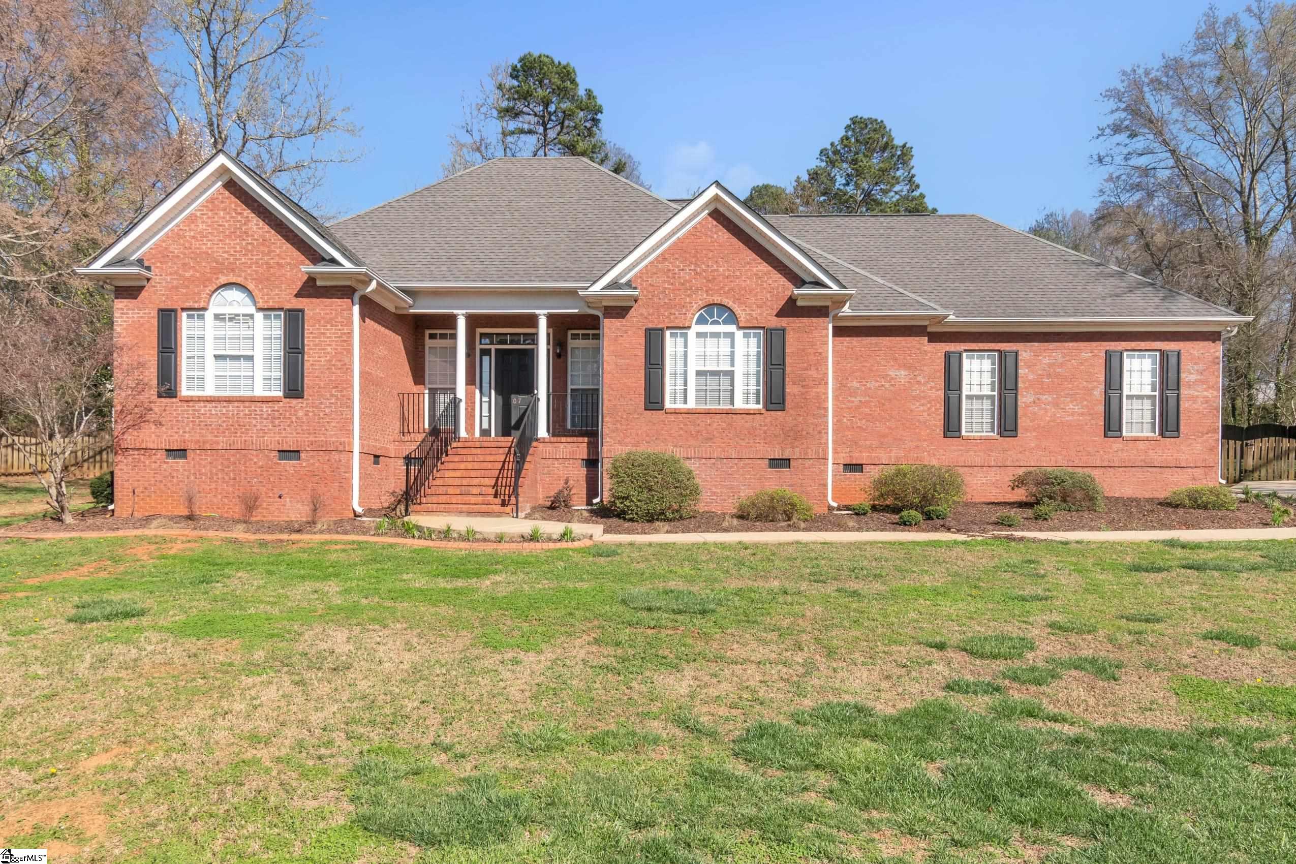 107 Windsong Court Anderson, SC 29621 - Photo 2 of 36 Gallery Image 2