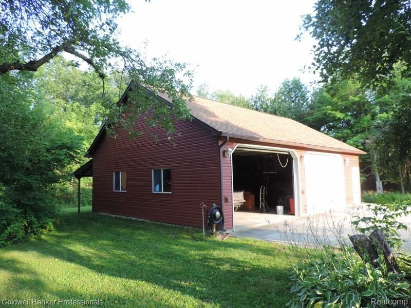 5429 West Lovejoy Road Fowlerville, MI 48836 - Photo 63 of 73 DSCN2228.JPG
