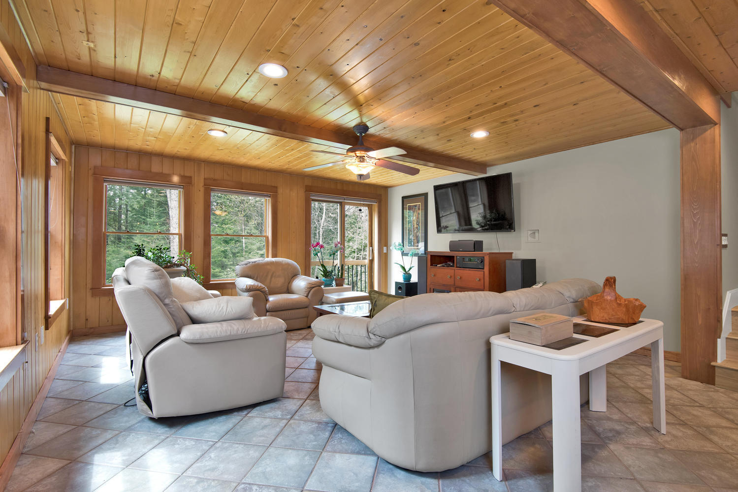 56 Rangdale Road Durham, ME 04222 - Photo 12 of 48 Living space