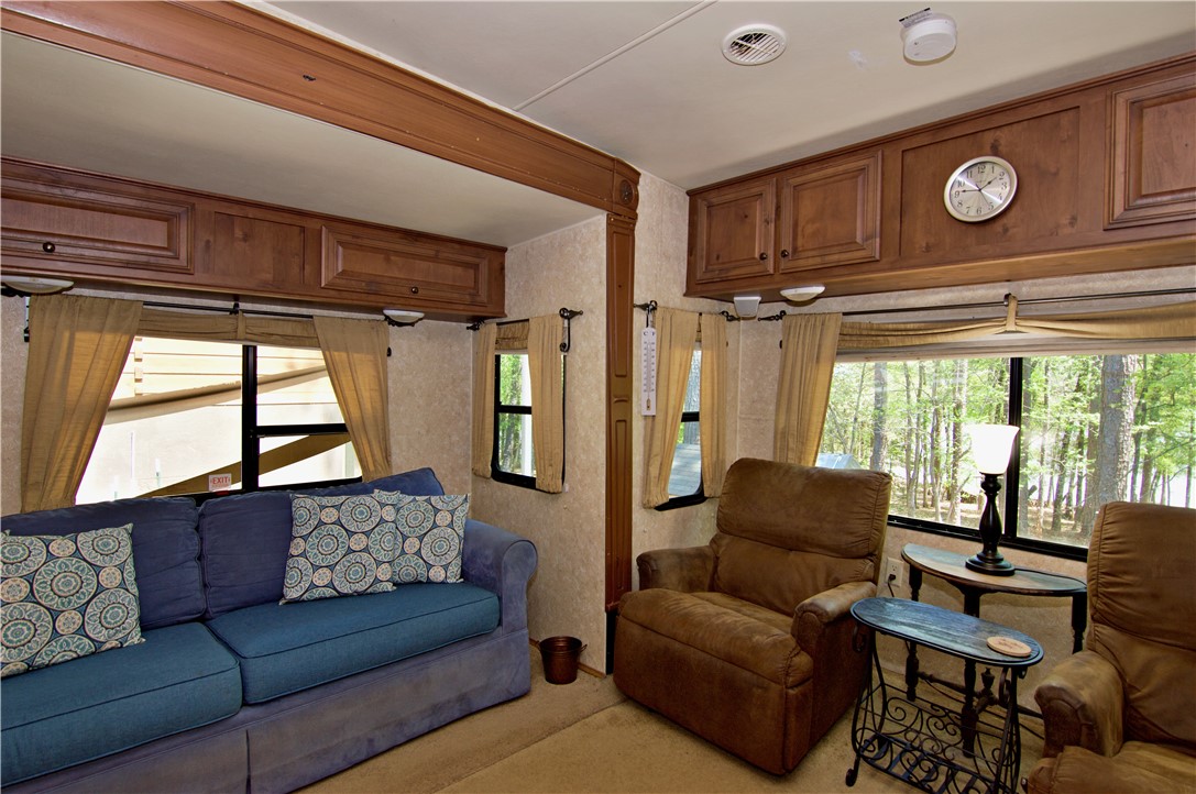408 Loop Circle Westminster, SC 29693 - Photo 7 of 23 Gallery Image 7