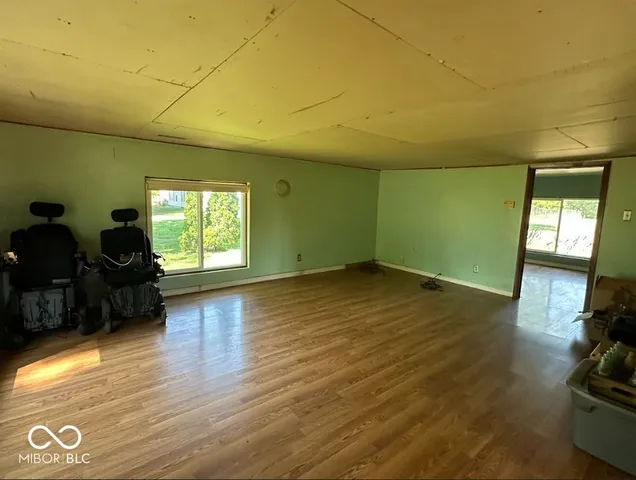 $575,000 | 7246 West Fall Creek Drive, Pendleton, IN 46064