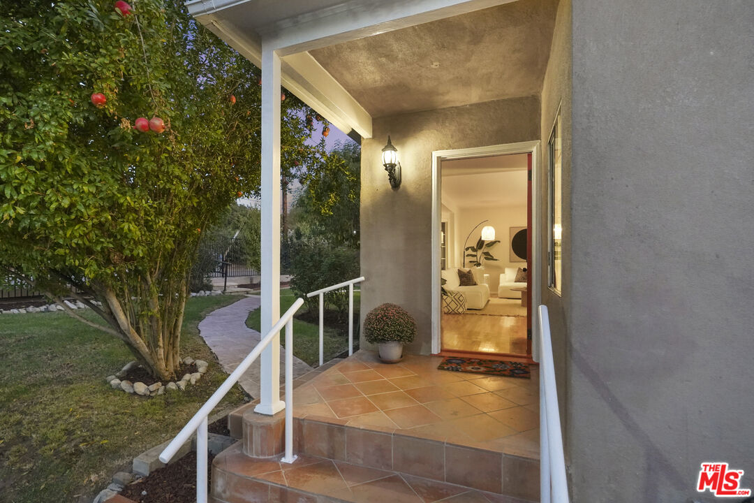 10129 Plainview Avenue Tujunga, CA 91042 - Photo 41 of 51 a view of a balcony