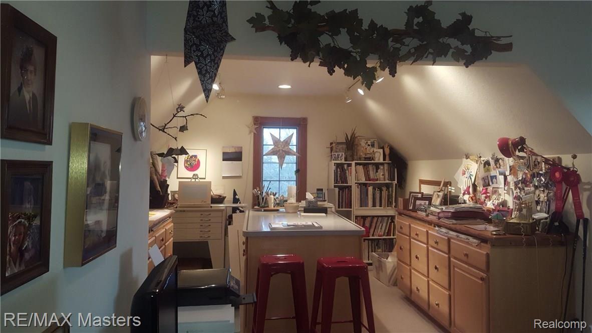 4215 Brest Road Newport, MI 48166 - Photo 21 of 33 Bonus Studio Room Over Garage
