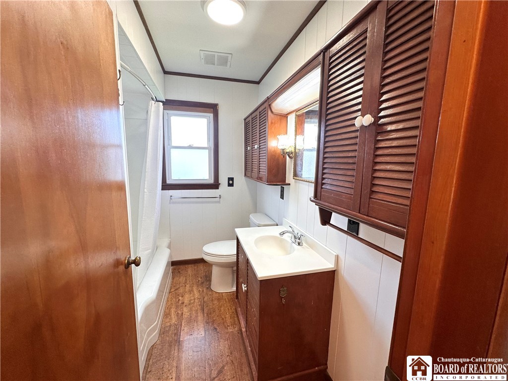 109 Willowbrook Avenue Dunkirk City, NY 14048 - Photo 14 of 34