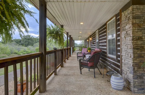 $1,600,000 | 241 Glen Holliday Road, Indian Mound, TN 37079