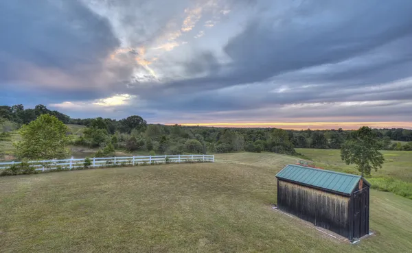 $1,600,000 | 241 Glen Holliday Road, Indian Mound, TN 37079