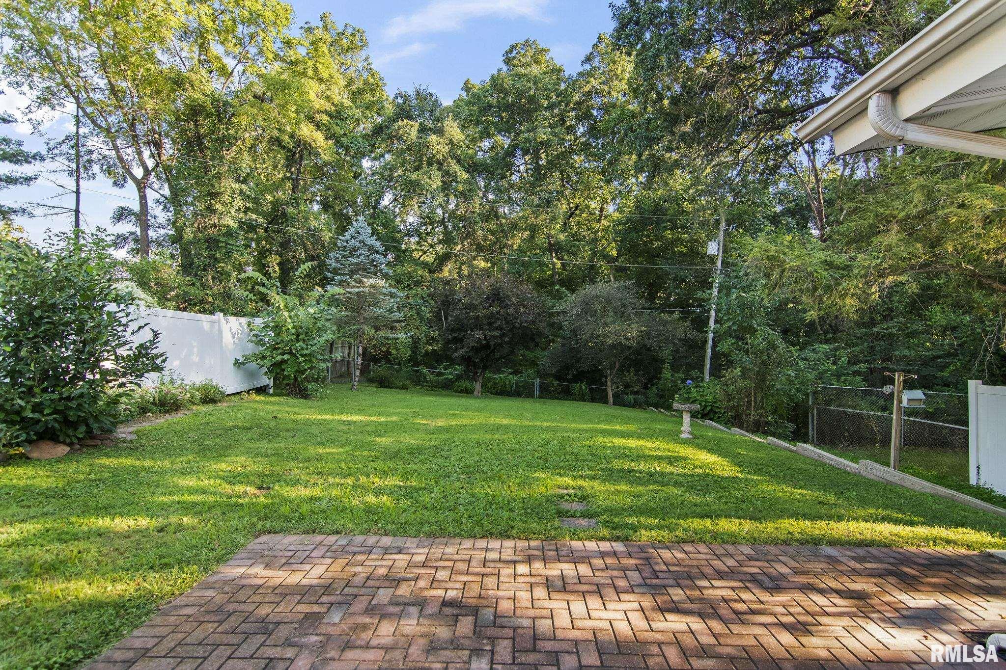 2085 West Eldorado Street Decatur, IL 62522 - Photo 47 of 52 Gallery Image 47