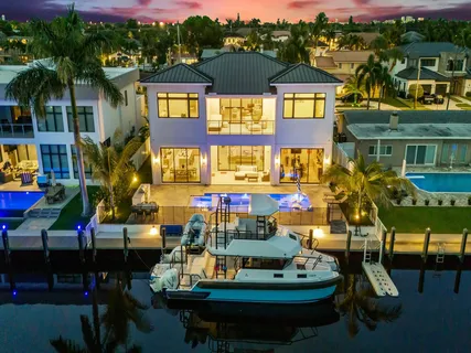 $5,498,000 | 2420 Northeast 48th Street, Lighthouse Point, FL 33064
