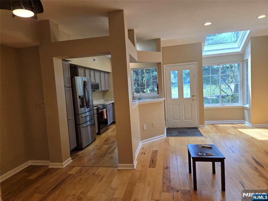42 Birchwood Road Bedminster, NJ 07921 - Photo 14 of 46