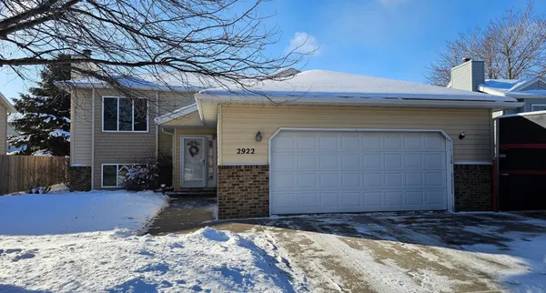 $350,000 | 2922 23rd Avenue South, Fargo, ND 58103