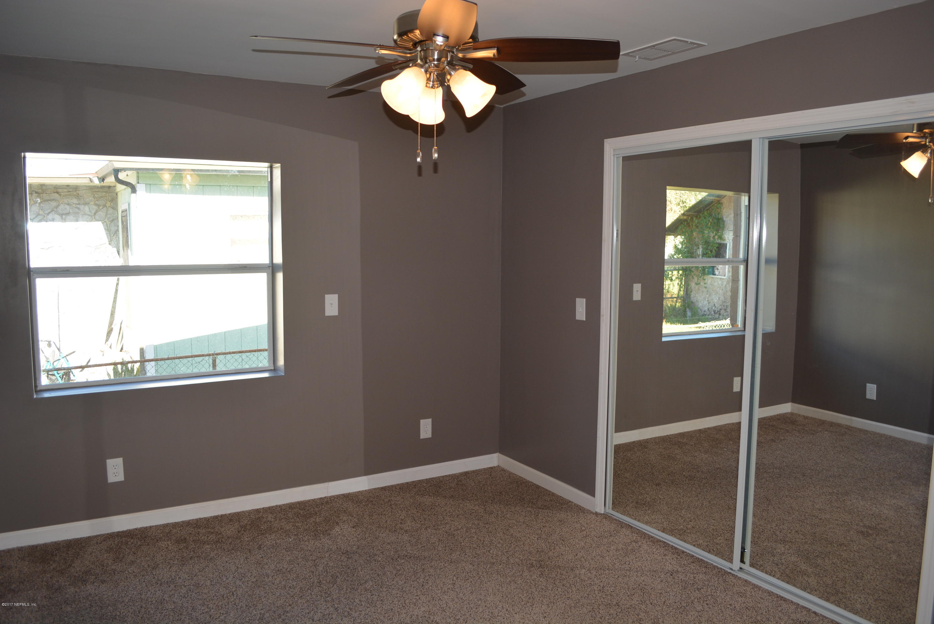 5630 Bree Road Jacksonville, FL 32209 - Photo 11 of 19 DSC_0017 (2)