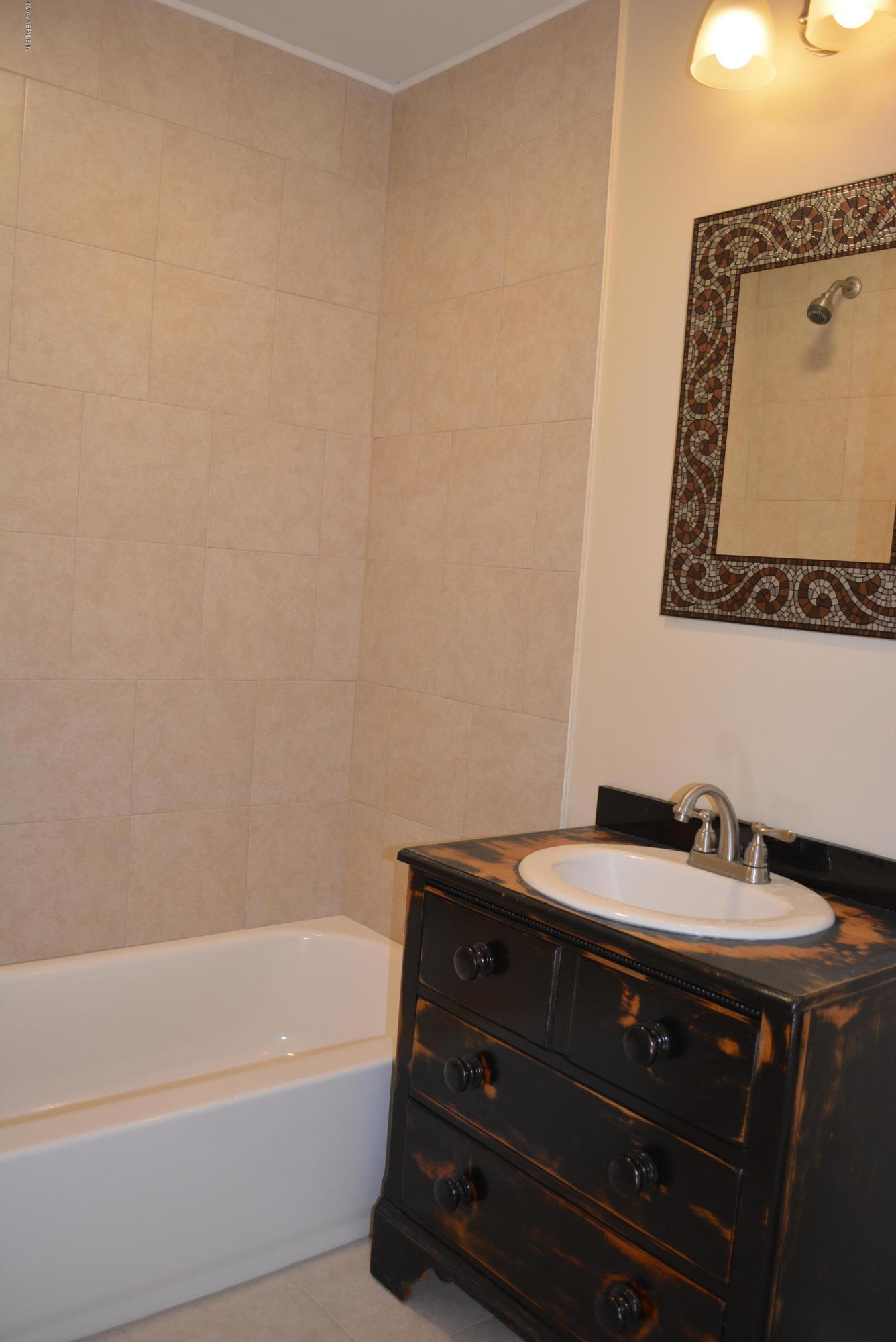 5630 Bree Road Jacksonville, FL 32209 - Photo 10 of 19 DSC_0026