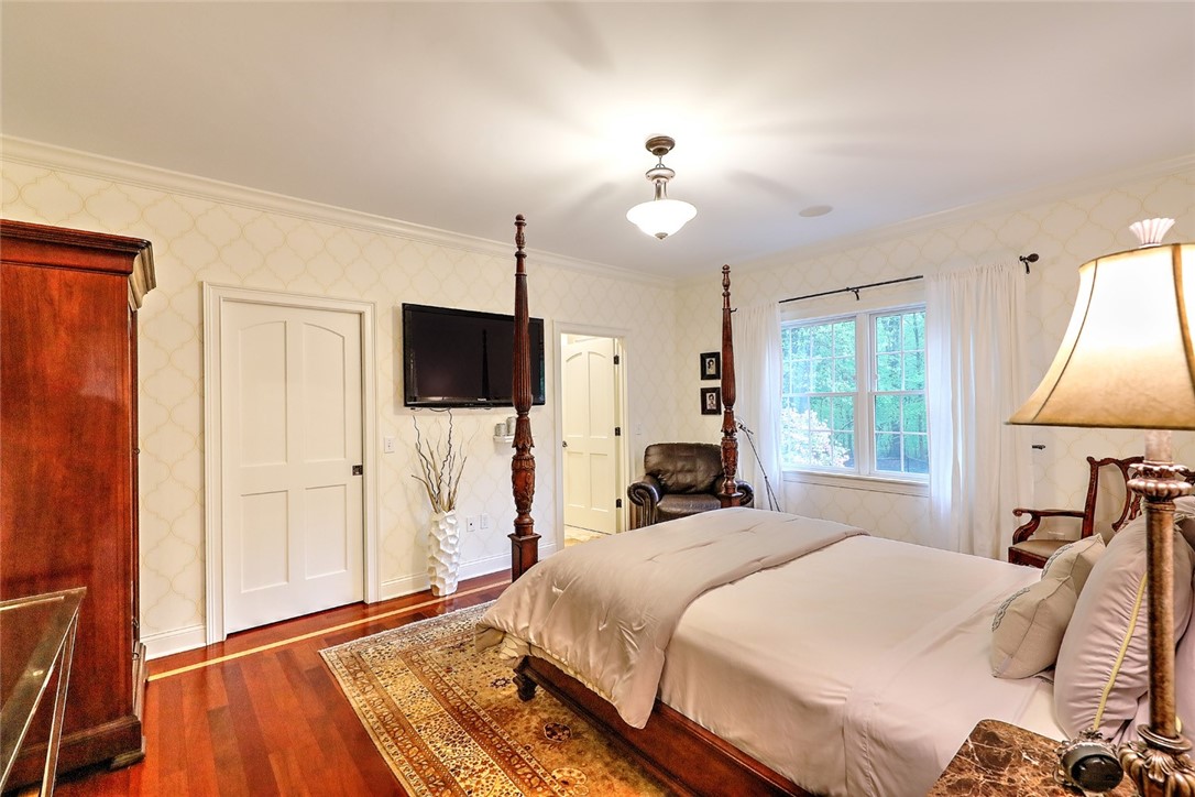 72 Great Road East Greenwich, RI 02818 - Photo 15 of 50 first floor