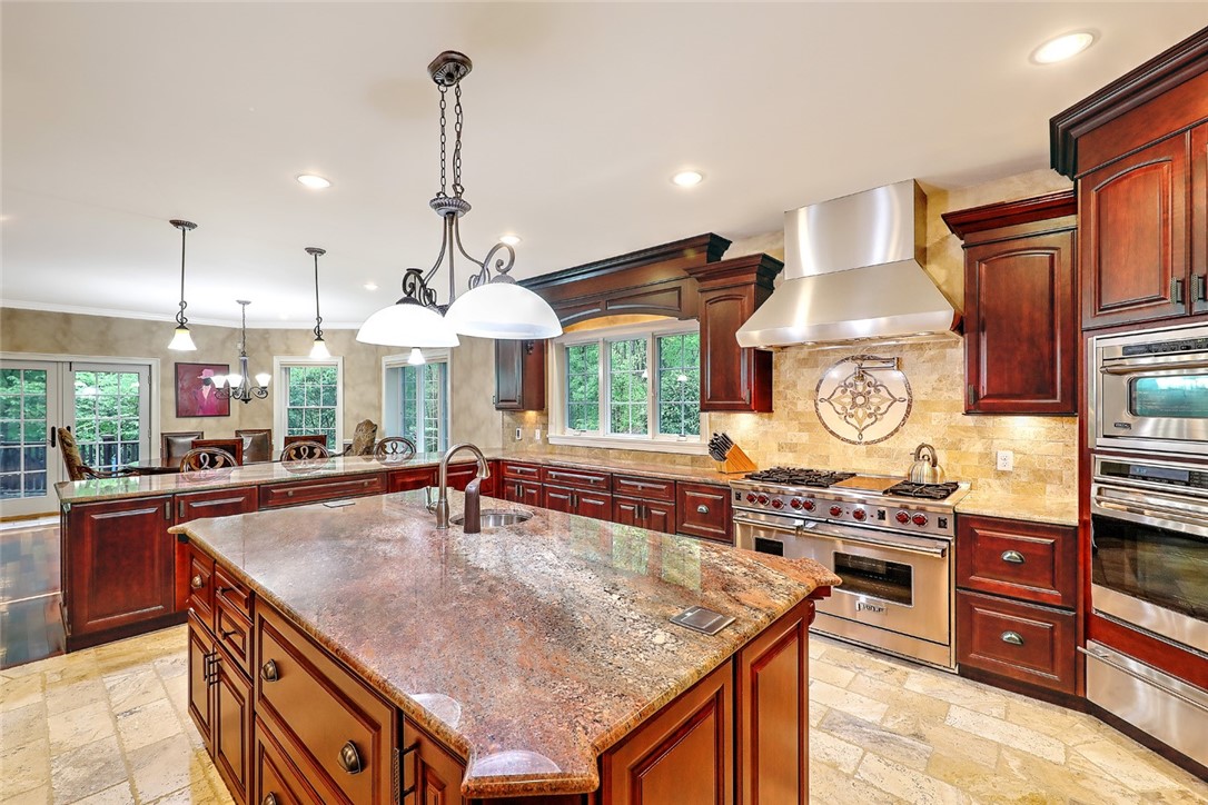 72 Great Road East Greenwich, RI 02818 - Photo 9 of 50