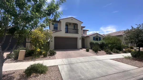 $3,100 | 10015 East Wavelength Avenue, Mesa, AZ 85212