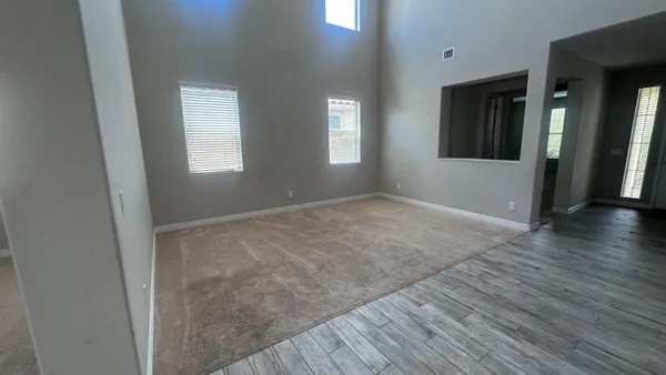 $3,100 | 10015 East Wavelength Avenue, Mesa, AZ 85212
