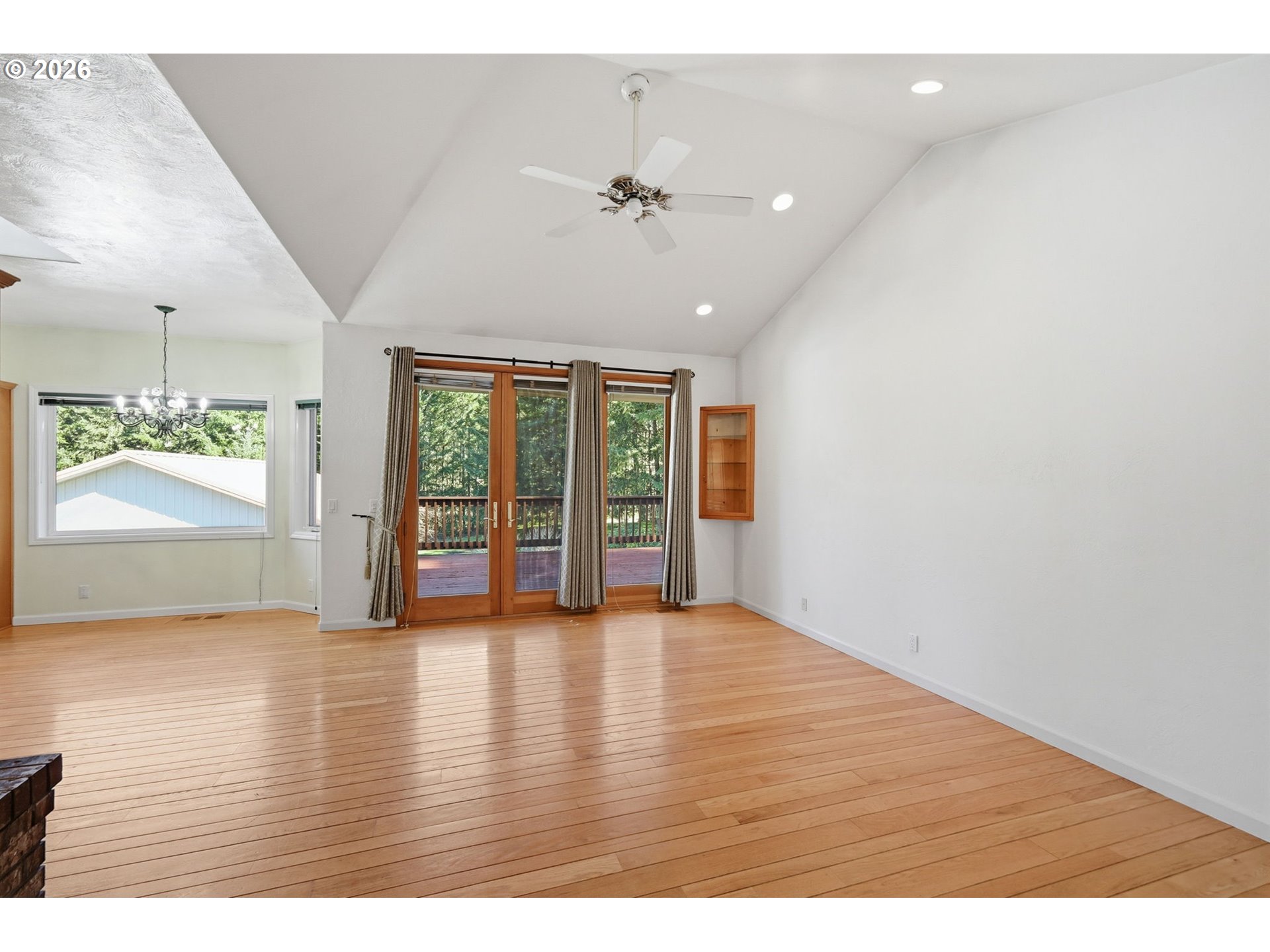 82155 Bear Creek Road Creswell, OR 97426 - Photo 15 of 48