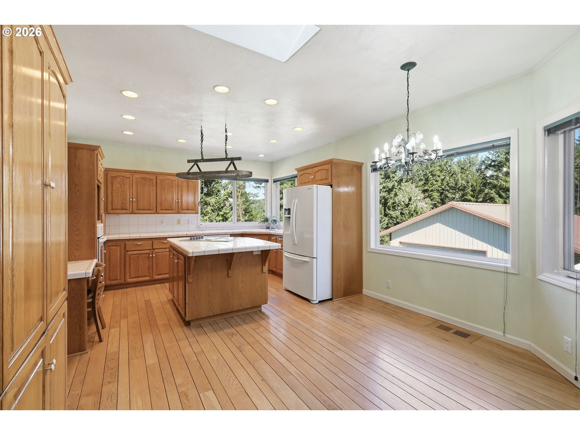 82155 Bear Creek Road Creswell, OR 97426 - Photo 10 of 48