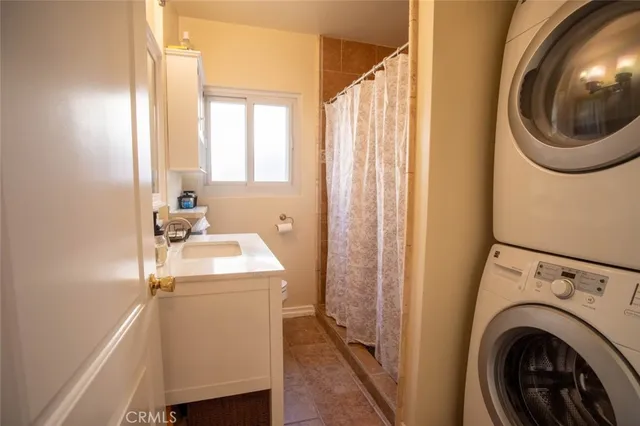 $950,000 | 1505 North Rose Street, Burbank, CA 91505